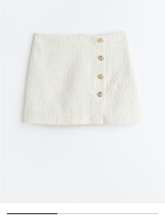 H&M Dresses & Skirts - NWT H&M Ivory Miniskirt| Womens 14